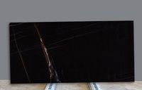 Naturstein Marmor Sahara Noir (Nero Tunisia) - Rohplatten 338x170x2cm - Oberfläche gespiegelt / poliert